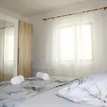 Matrix 22 - Vacation For Your Private Reset, Near Imotski And Makarska * Podbablje