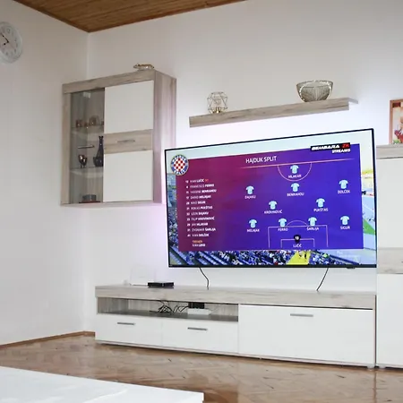 Matrix 22 - Vacation For Your Private Reset, Near Imotski And Makarska * Podbablje
